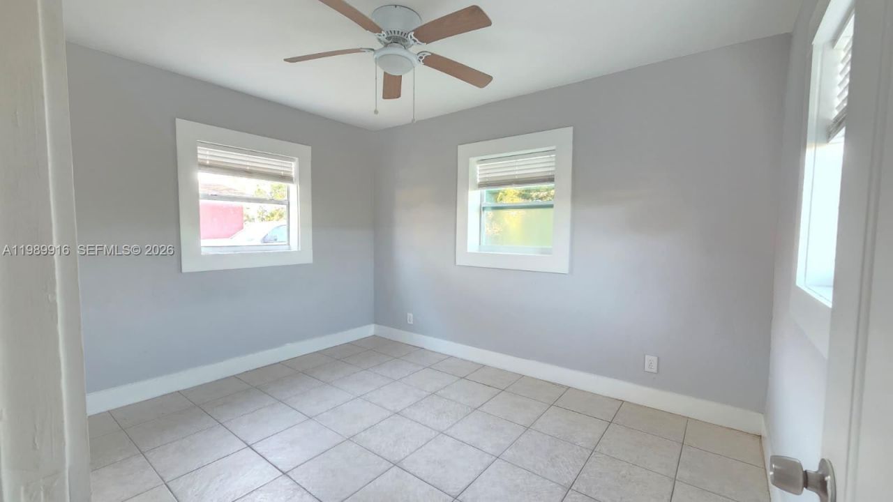 1430 NW 7th St , Fort Lauderdale, FL 33311 Photo