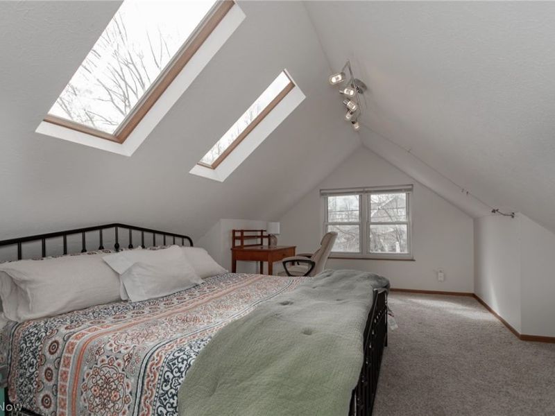 5718 Delora Avenue, Brooklyn, OH 44144 Photo 16