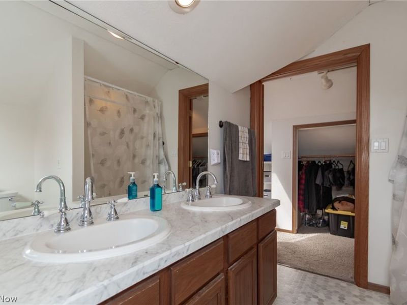 5718 Delora Avenue, Brooklyn, OH 44144 Photo 19