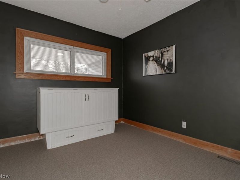 5718 Delora Avenue, Brooklyn, OH 44144 Photo 23