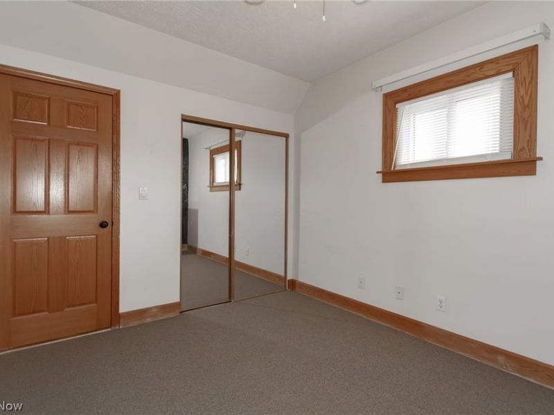 5718 Delora Avenue, Brooklyn, OH 44144 Photo 24