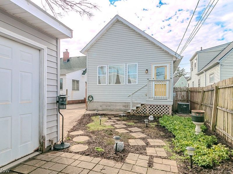 5718 Delora Avenue, Brooklyn, OH 44144 Photo 29