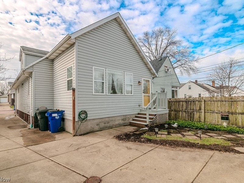 5718 Delora Avenue, Brooklyn, OH 44144 Photo 30