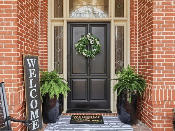 5110 Old Oak Lane , Colleyville, TX 76034