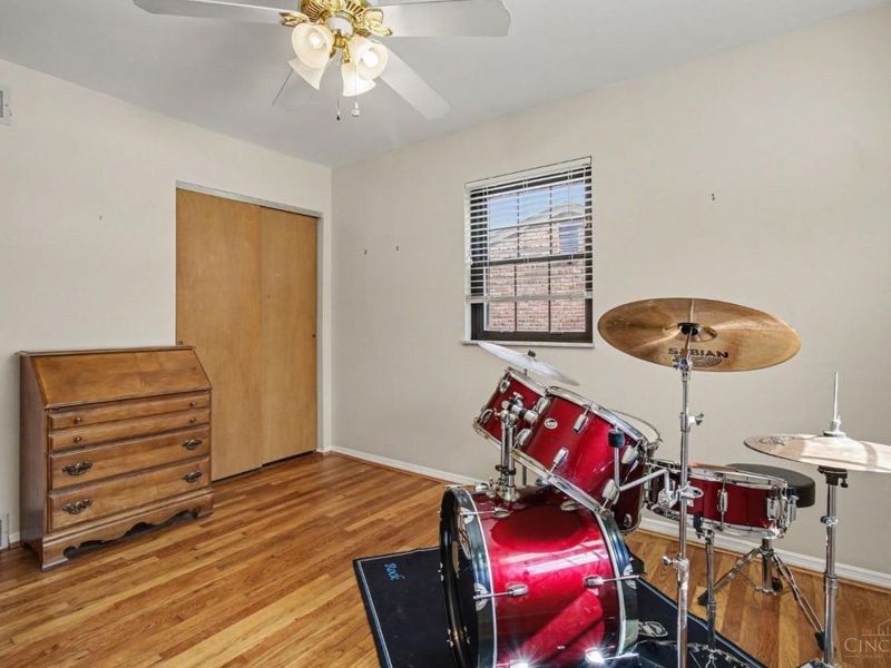 1899 Berkshire, Cincinnati, OH 45230 Photo 15