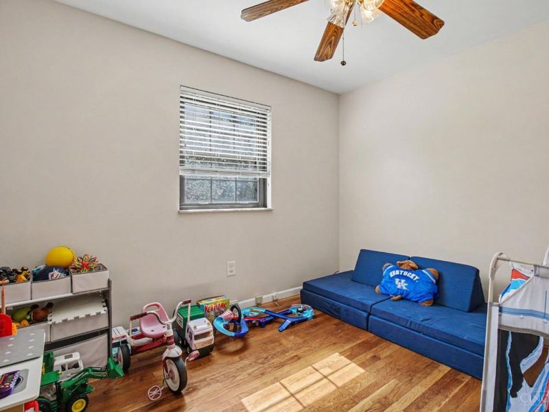 1899 Berkshire, Cincinnati, OH 45230 Photo 17