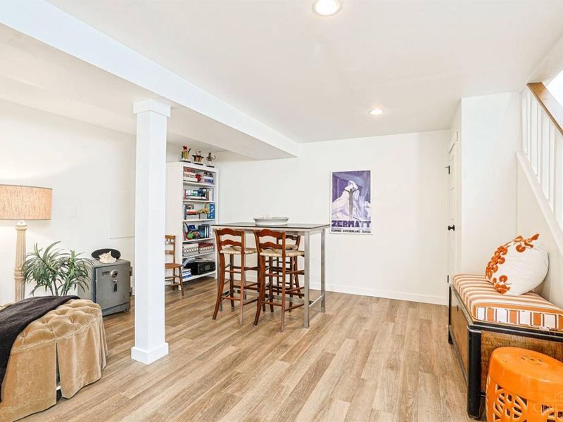 5831 Belleview Avenue, Blue Ash, OH 45242 Photo 18