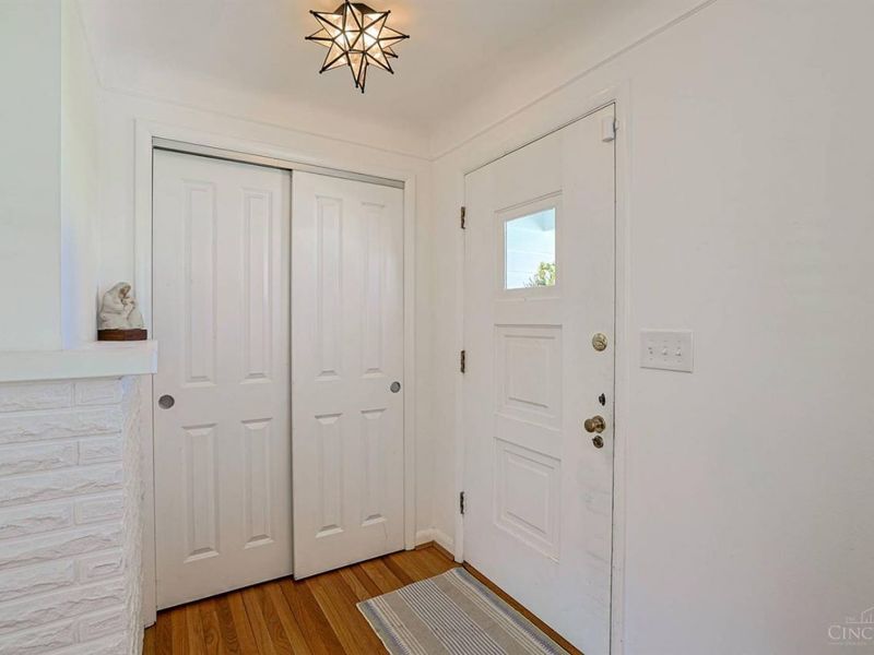 5831 Belleview Avenue, Blue Ash, OH 45242 Photo 4