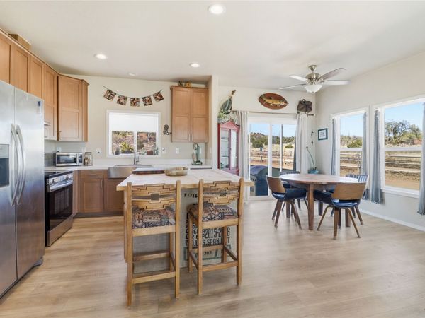 1241 Arrow Head Ranch, Santa Fe, NM 87507