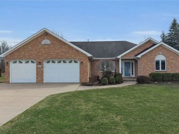 5005 Harris Hill Road, Williamsville, NY 14221