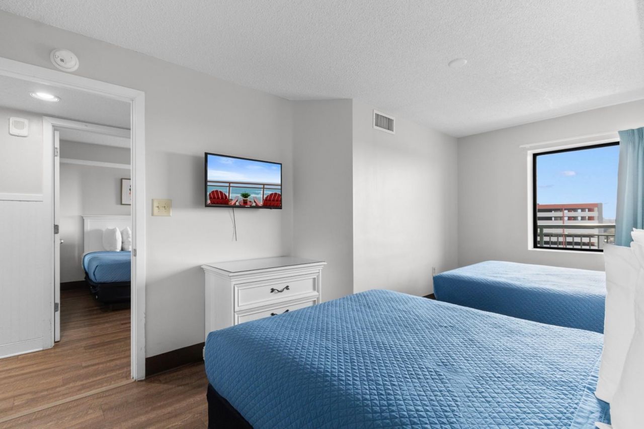 205 74th Ave. N Photo 18