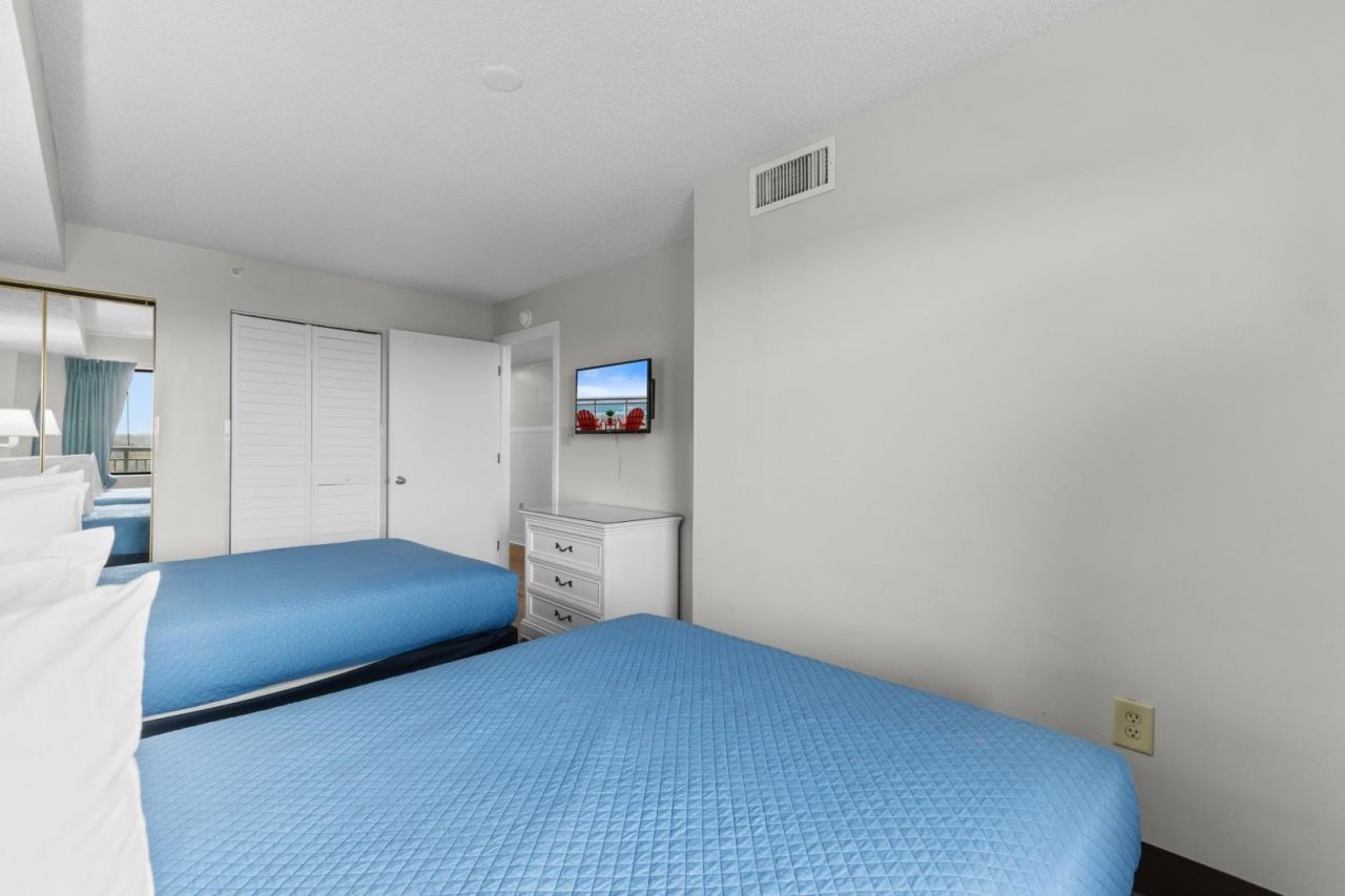 205 74th Ave. N Photo 19