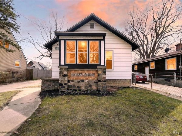 2426 Maryland Avenue, Flint, MI 48506