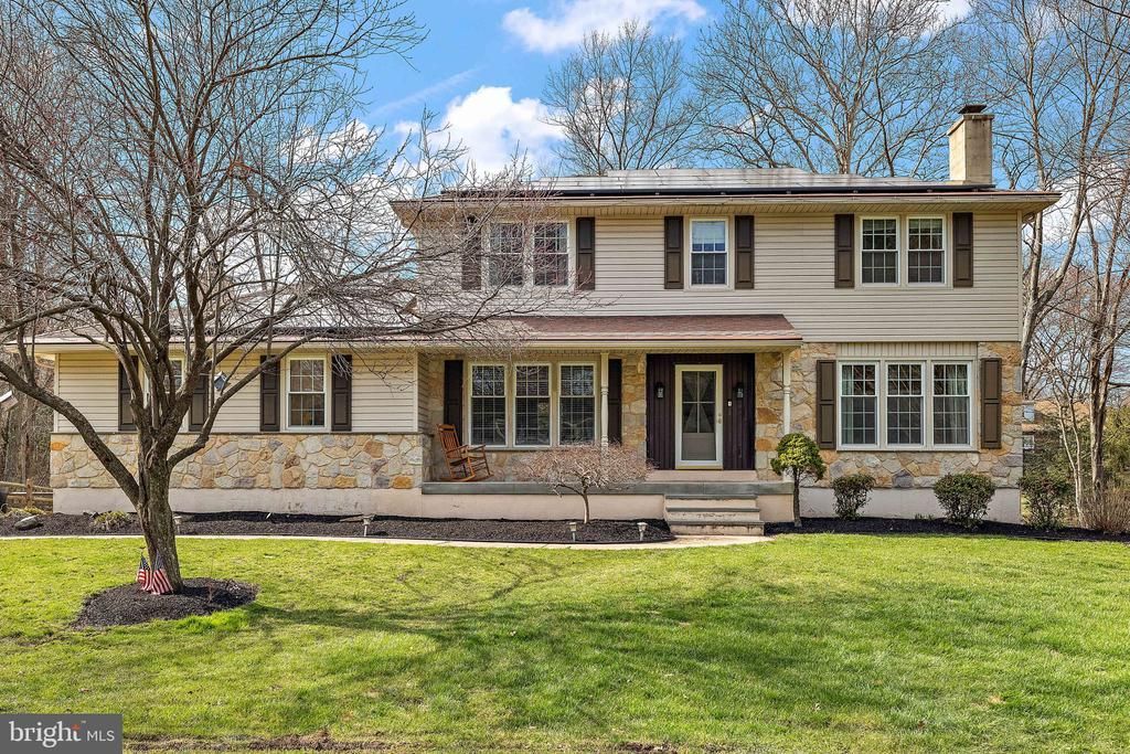 13 Crenshaw Drive, Wilmington, DE 19810 Main Photo