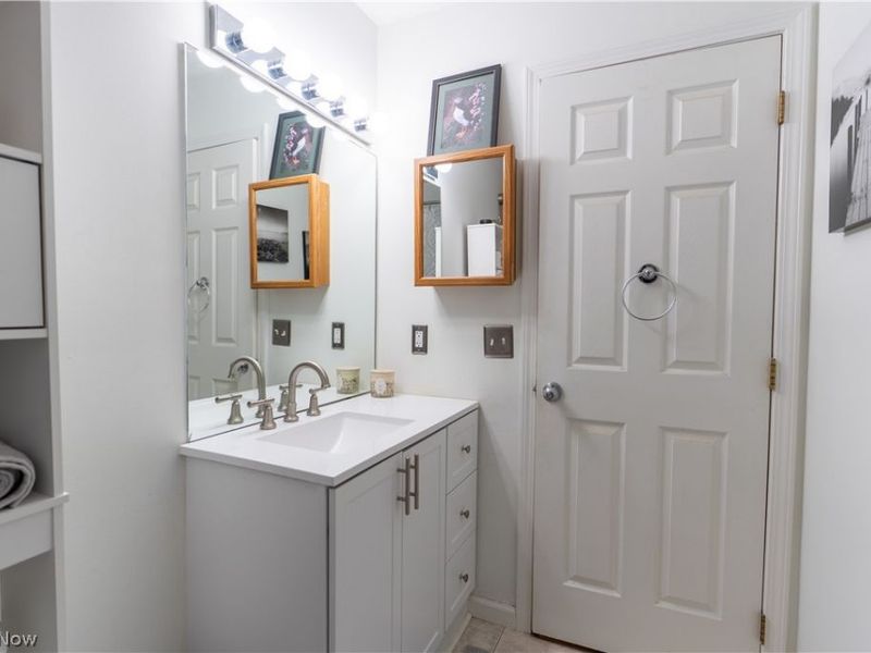 204 Harbor Ridge Lane, Fairport Harbor, OH 44077 Photo 20