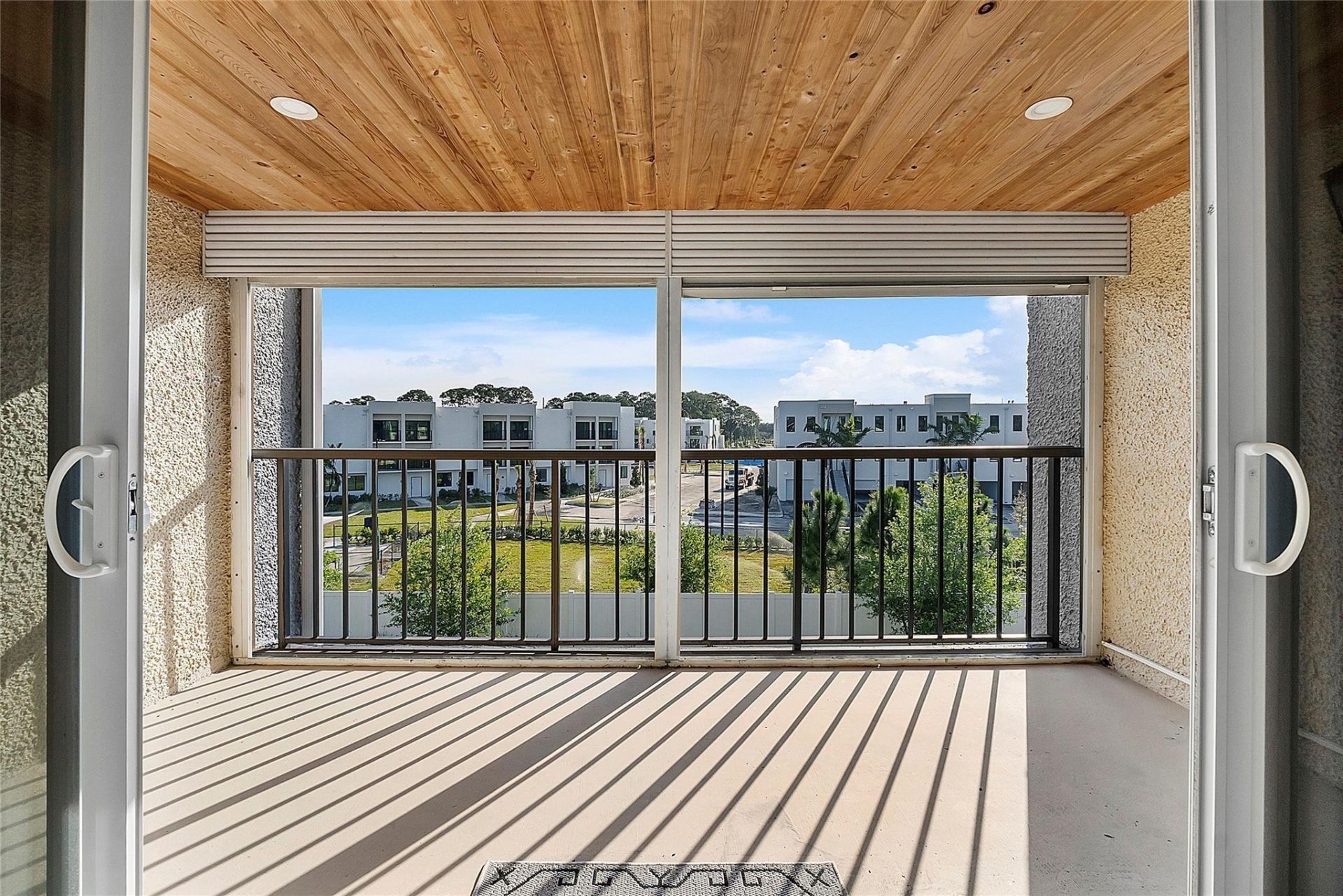 4230 Deste Court, Unit 305, Lake Worth, FL 33467 Photo