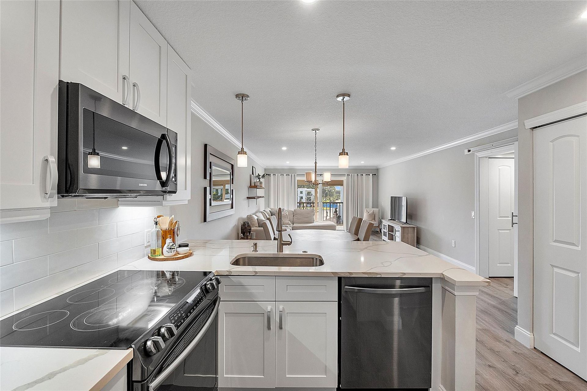 4230 Deste Court, Unit 305, Lake Worth, FL 33467 Photo