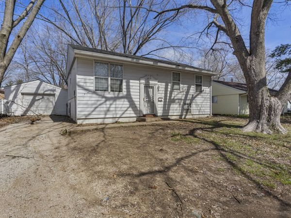 1616 Hunter Street , Urbana, IL 61802