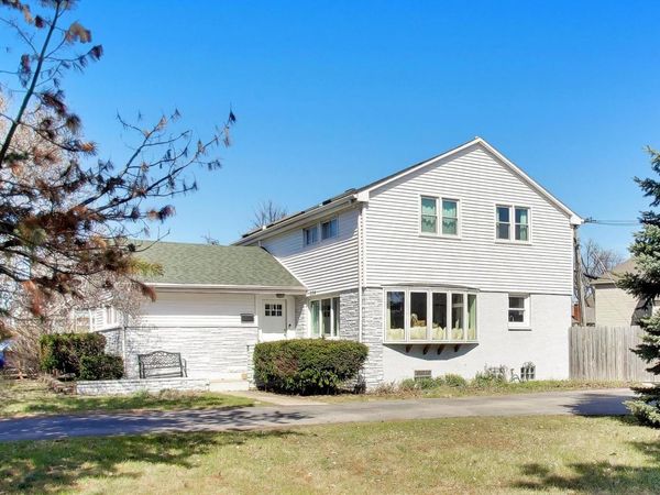 339 N Emroy Avenue , Elmhurst, IL 60126