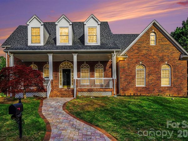 8403 Royster Run , Waxhaw, NC 28173