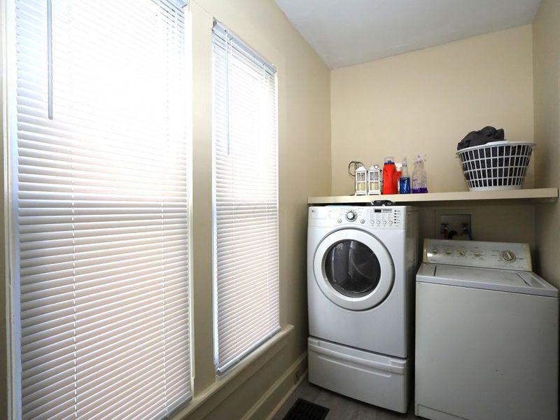 111 E Lamartine Street, Mount Vernon, OH 43050 Photo 11