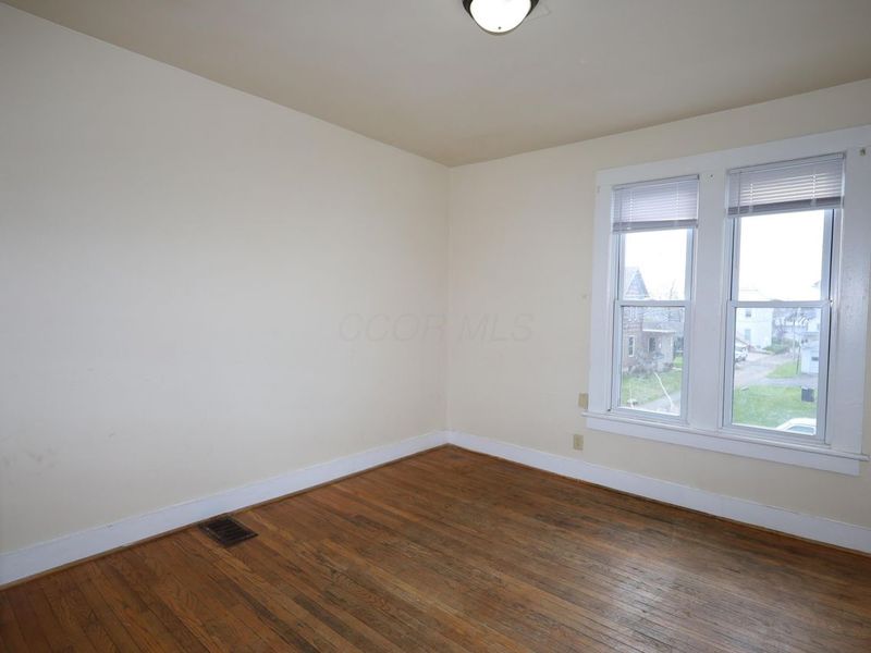 111 E Lamartine Street, Mount Vernon, OH 43050 Photo 5