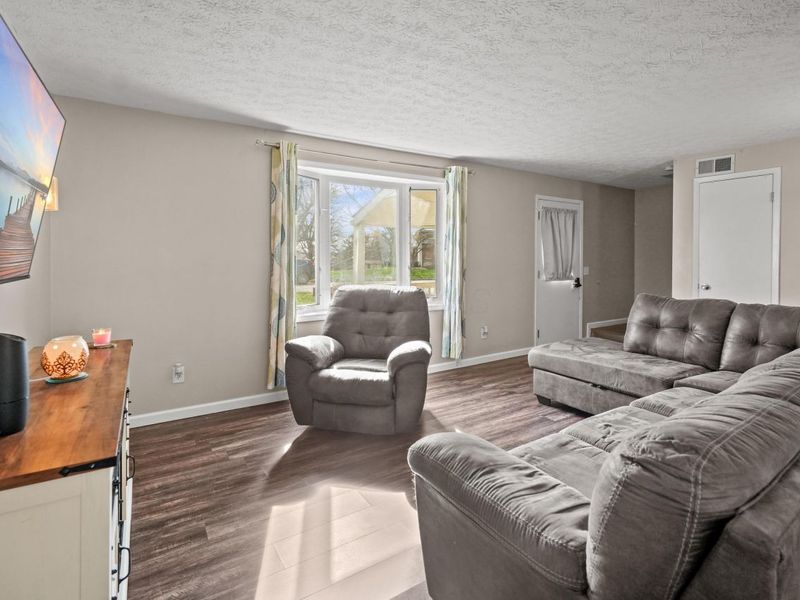 49 Hillcrest Drive , Willard, OH 44890 Photo 5