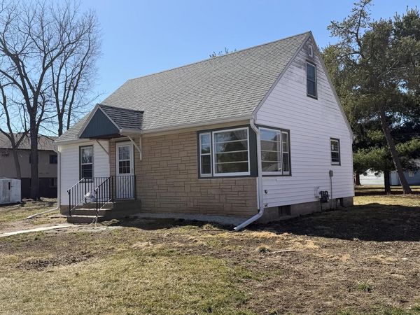 307 Walnut STREET, La Crescent, MN 55947