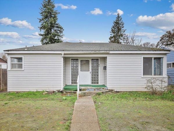 42 E EVERETT Ave, Spokane, WA 99207