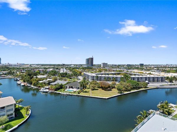 437 Golden Isles Dr , Unit 11J, Hallandale Beach, FL 33009