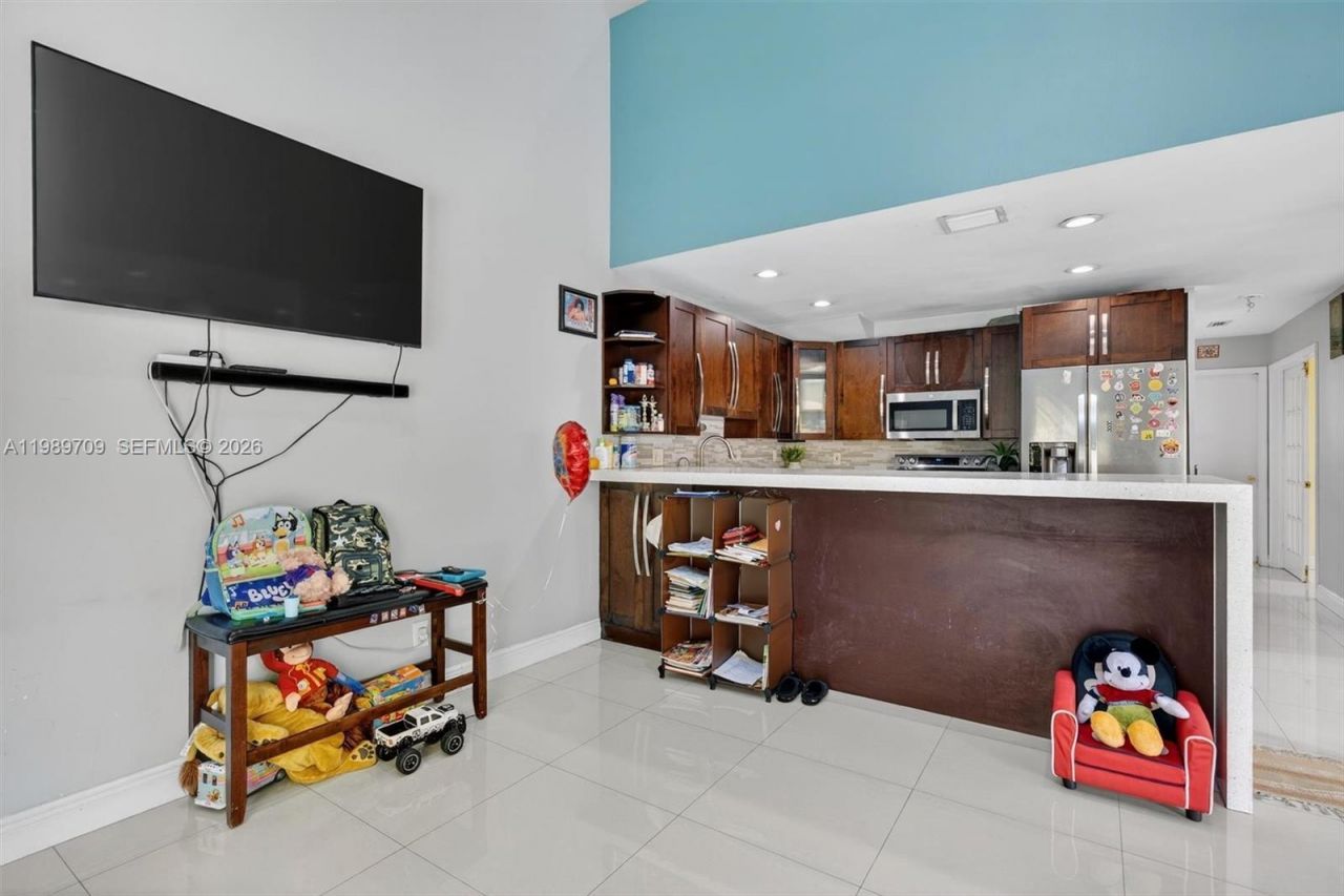 12289 NW 1st St , Plantation, FL 33325 Photo