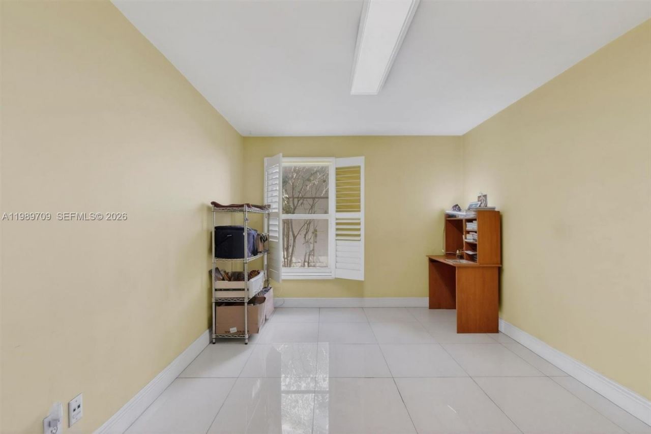 12289 NW 1st St , Plantation, FL 33325 Photo