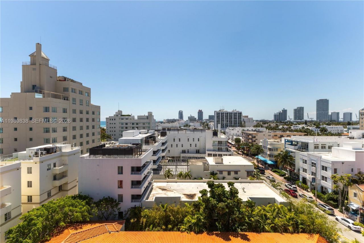 1255 Collins Ave , Unit 901, Miami Beach, FL 33139 Photo