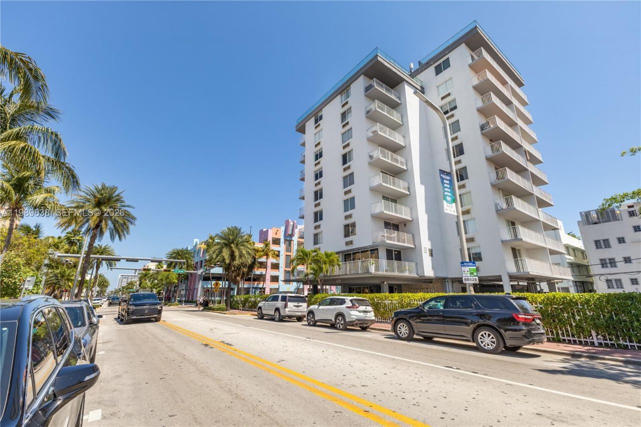 1255 Collins Ave, Unit 901, Miami Beach, FL 33139 Photo