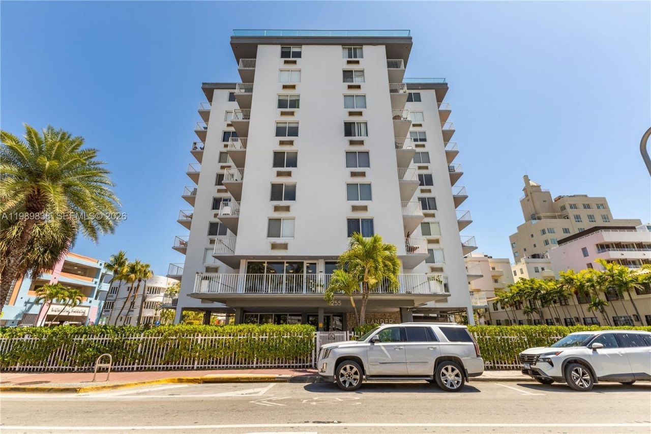1255 Collins Ave, Unit 901, Miami Beach, FL 33139 Photo