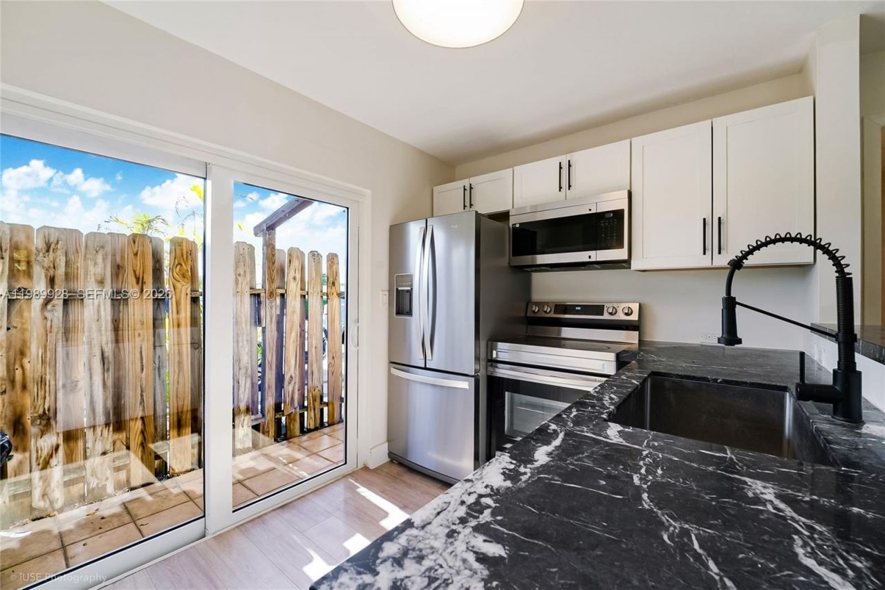 9023 NE 4th Ave Rd , Unit 9023, Miami Shores, FL 33138 Photo