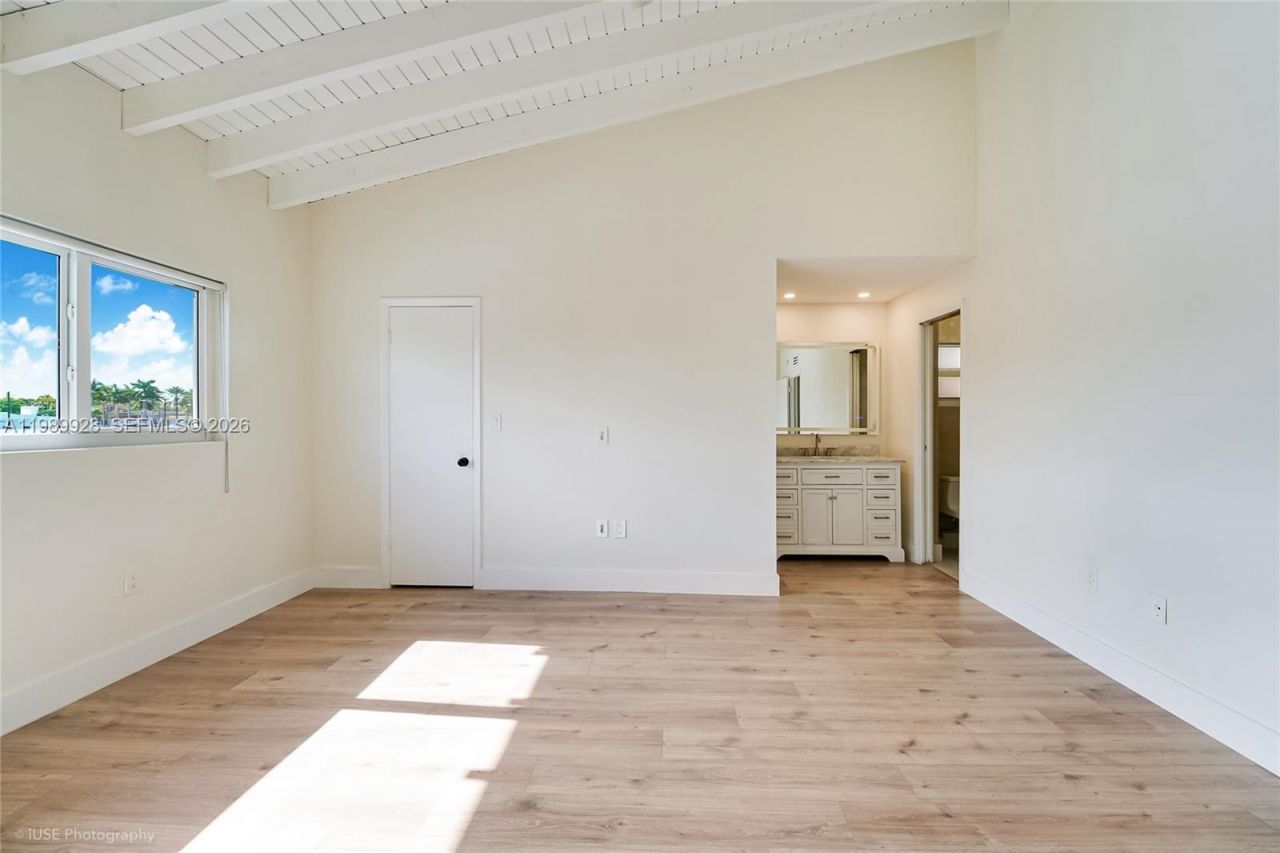 9023 NE 4th Ave Rd , Unit 9023, Miami Shores, FL 33138 Photo