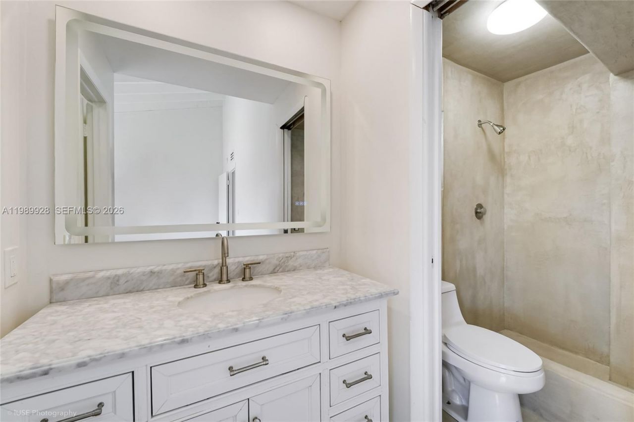 9023 NE 4th Ave Rd , Unit 9023, Miami Shores, FL 33138 Photo