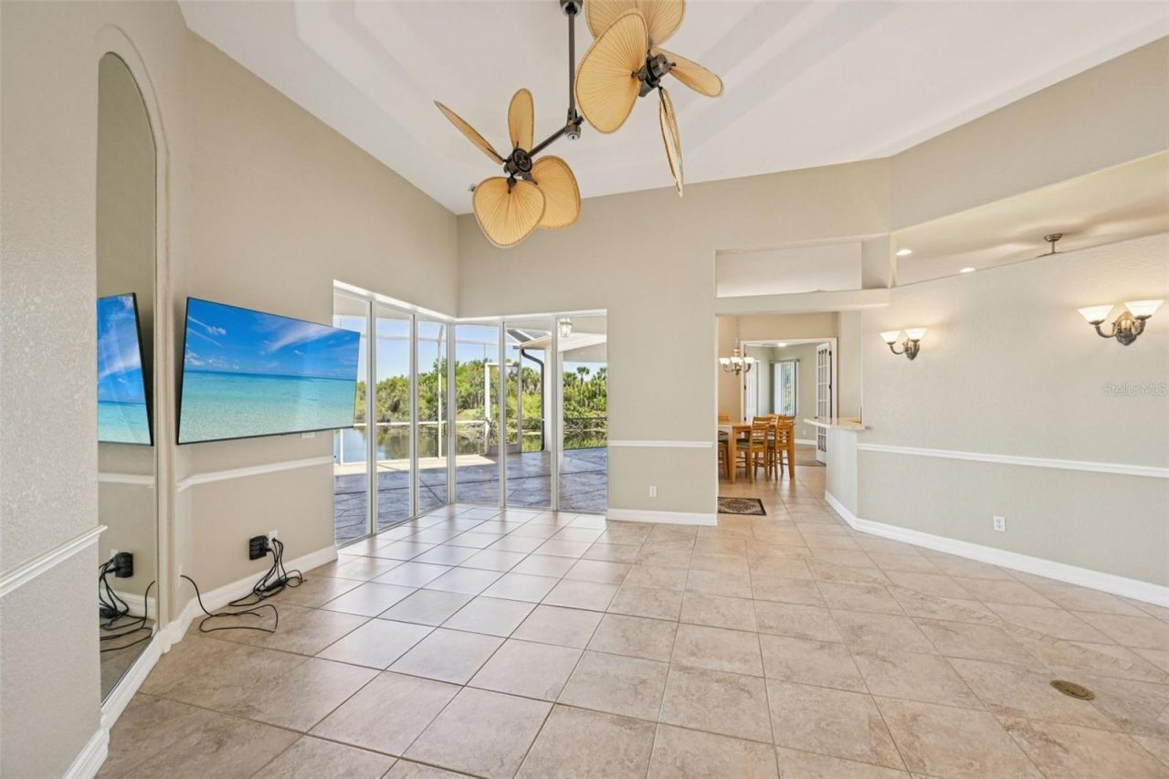 2160 W Hillsborough Boulevard, North Port, FL 34286 Photo