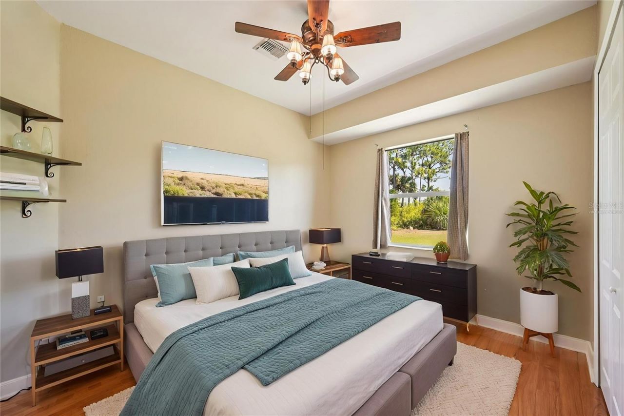 2160 W Hillsborough Boulevard, North Port, FL 34286 Photo