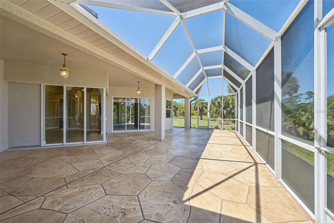2160 W Hillsborough Boulevard, North Port, FL 34286 Photo