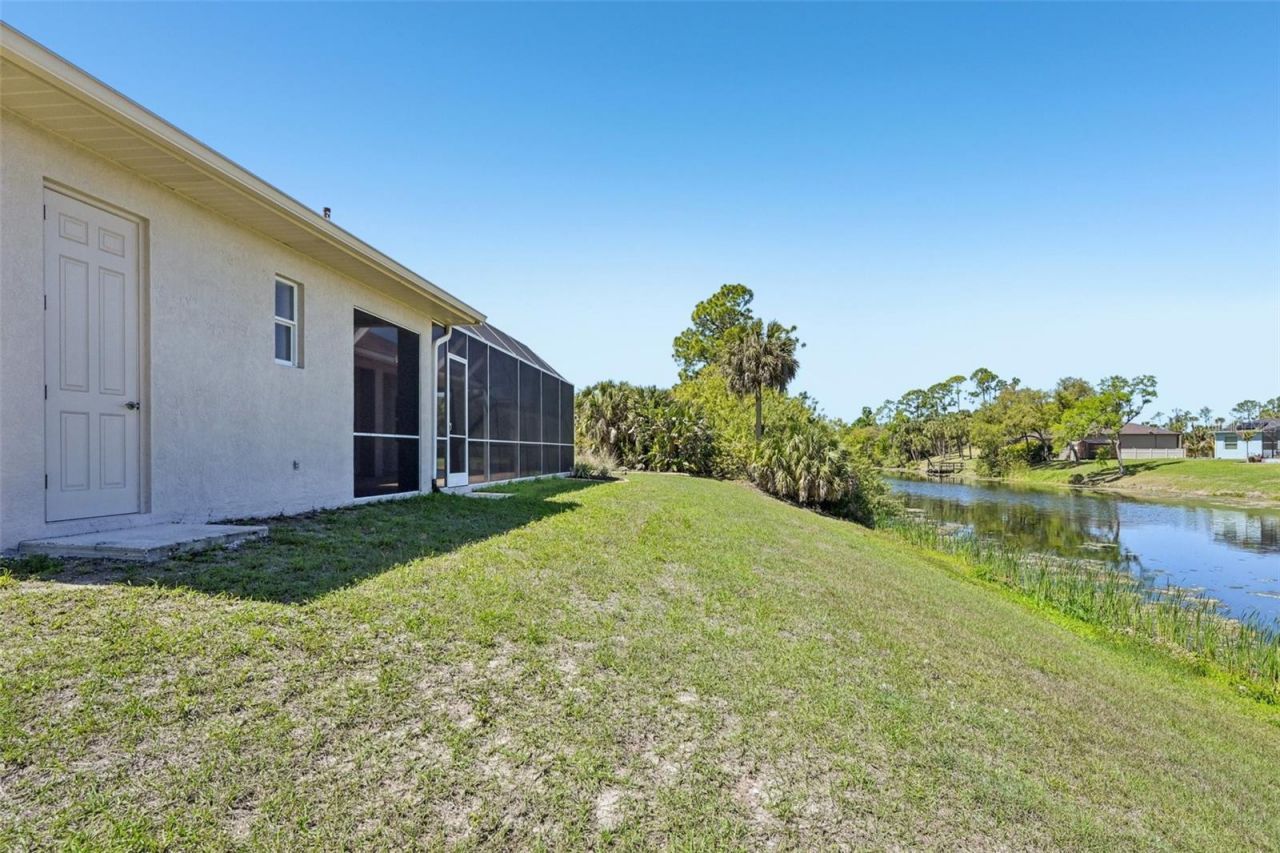 2160 W Hillsborough Boulevard, North Port, FL 34286 Photo