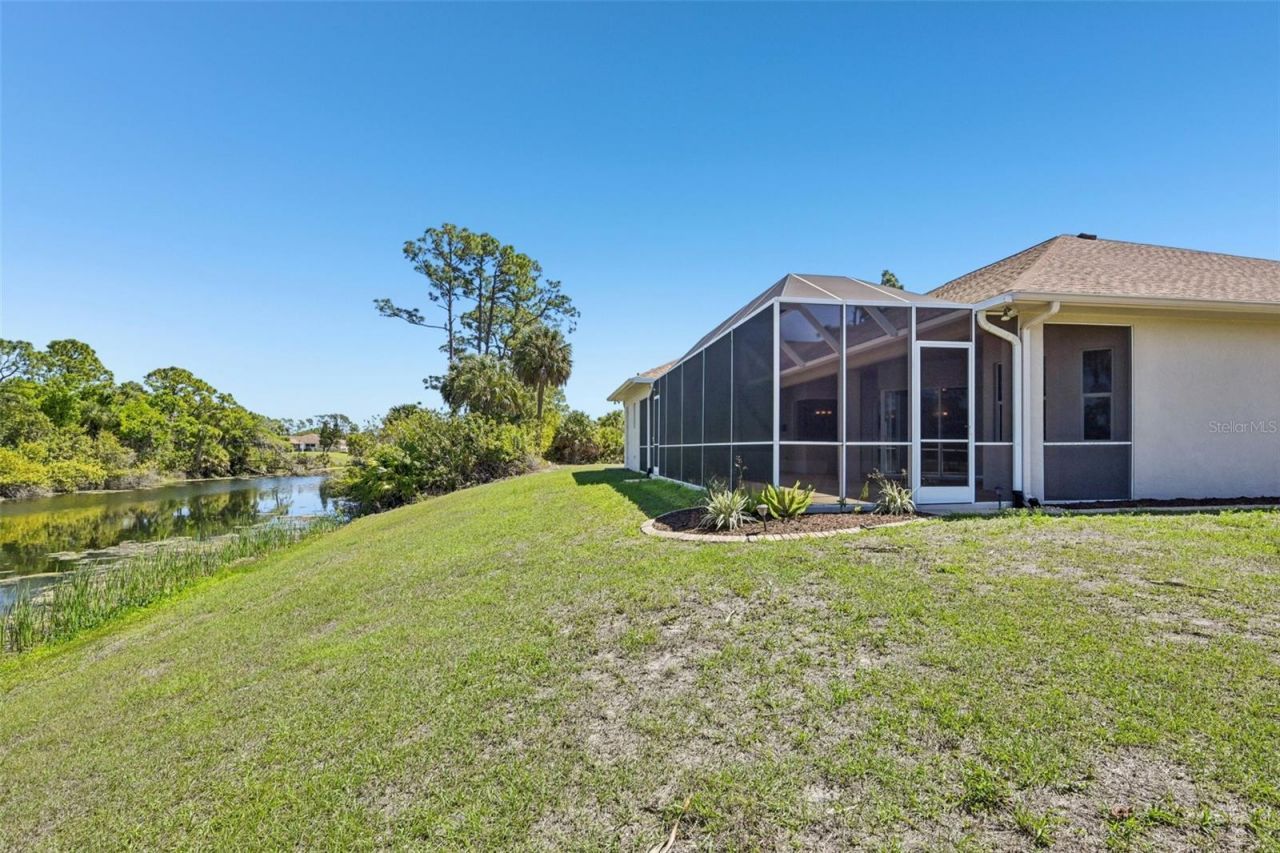 2160 W Hillsborough Boulevard, North Port, FL 34286 Photo