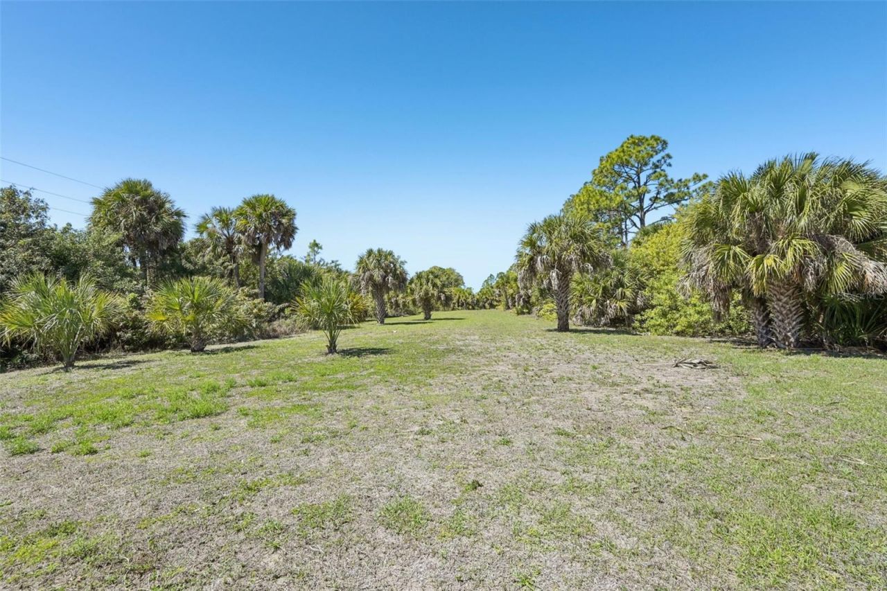 2160 W Hillsborough Boulevard, North Port, FL 34286 Photo