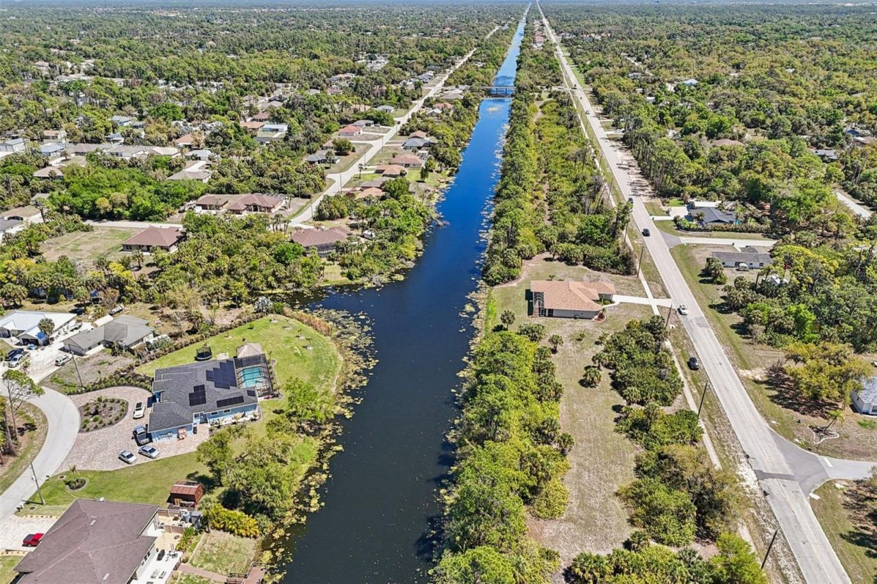 2160 W Hillsborough Boulevard, North Port, FL 34286 Photo