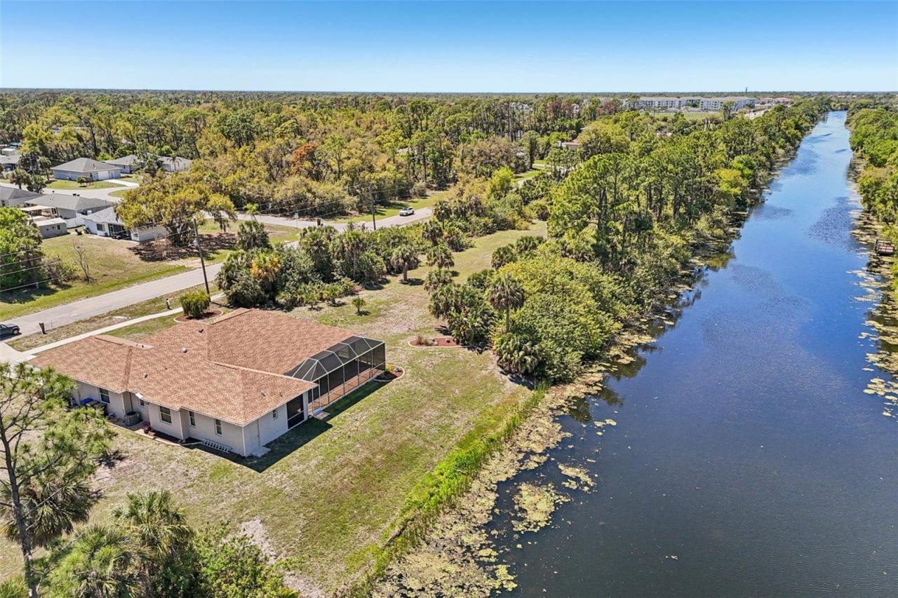 2160 W Hillsborough Boulevard, North Port, FL 34286 Photo