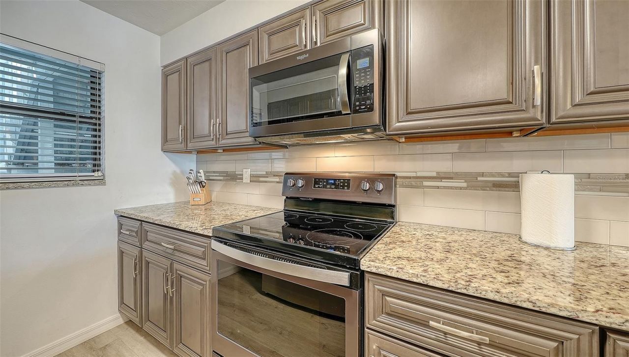 1249 Dockside Place, Unit 110, Sarasota, FL 34242 Photo