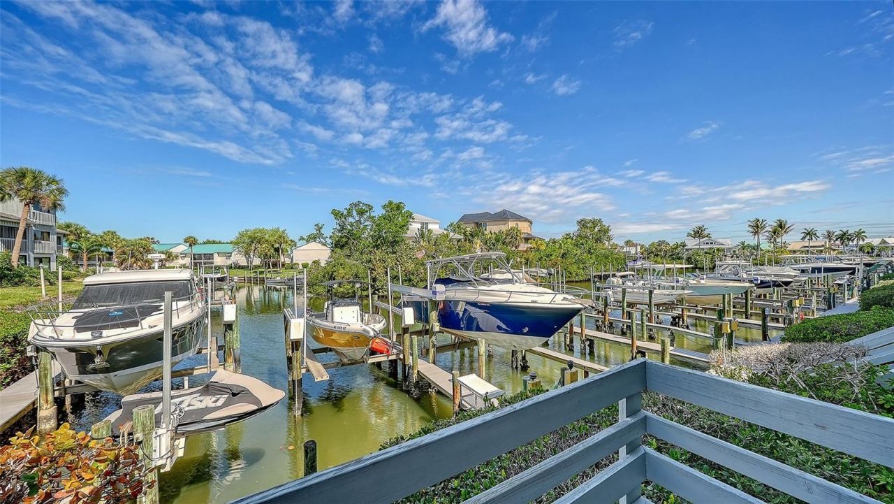 1249 Dockside Place, Unit 110, Sarasota, FL 34242 Photo
