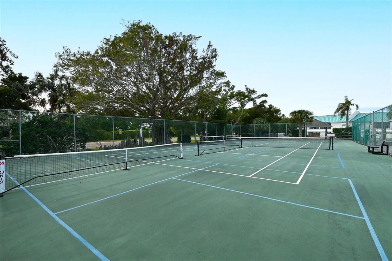 1249 Dockside Place, Unit 110, Sarasota, FL 34242 Photo