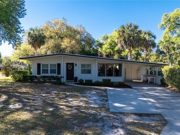 106 E JINKINS CIRCLE , SANFORD, FL 32773